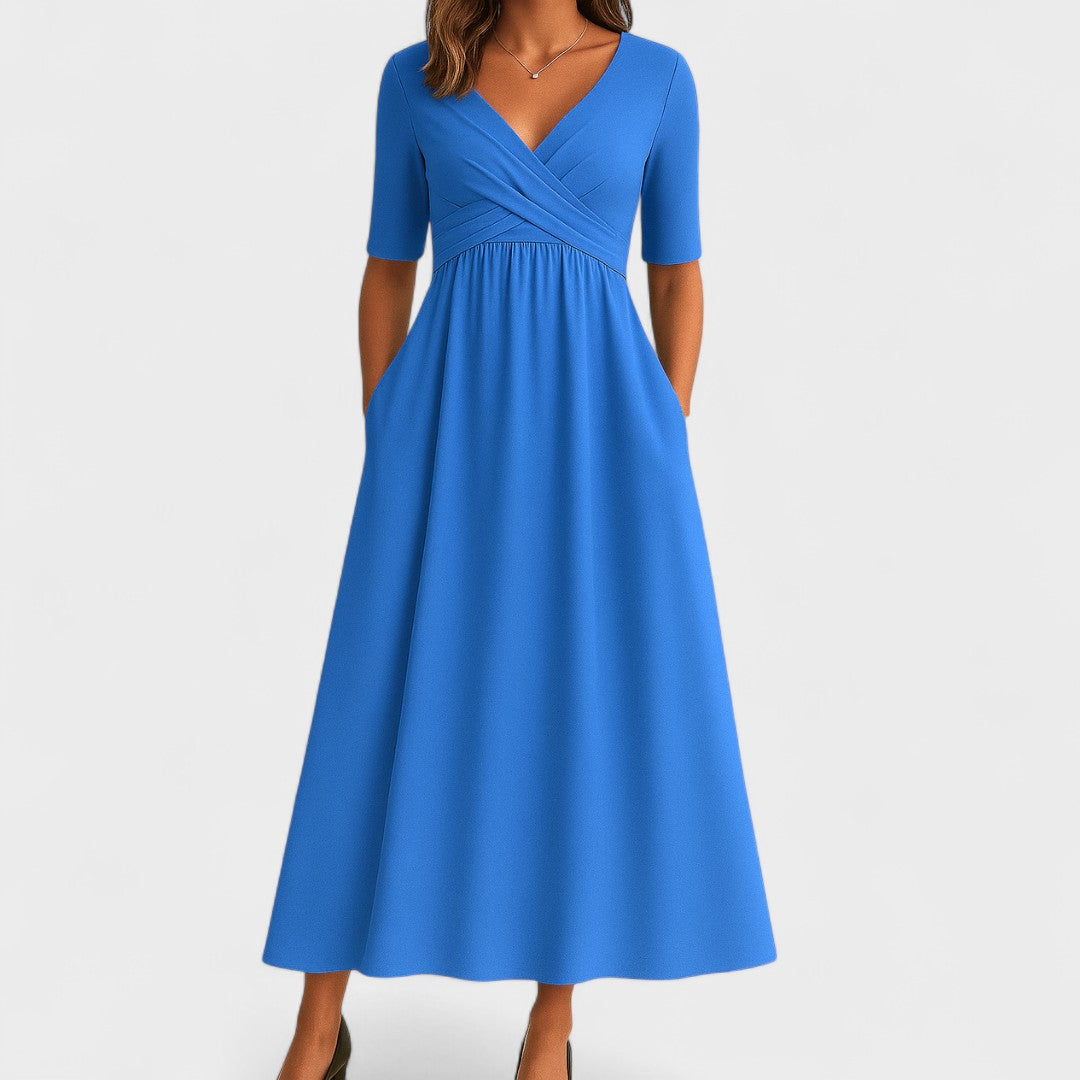 Odilia | Midi-jurk met flatterende taille en vloeiende lijn
