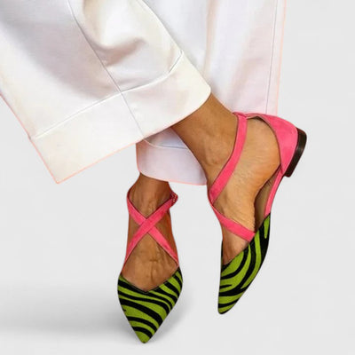 Clarisse | Elegante sandalen met zebra-accent en fuchsiadetail