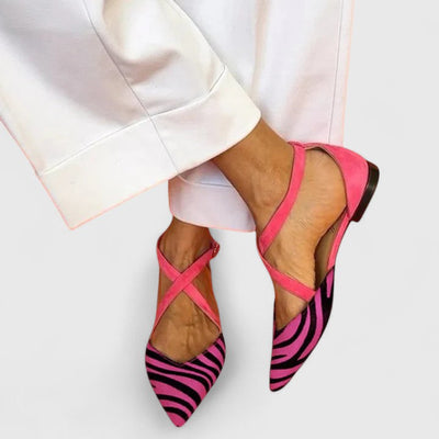 Clarisse | Elegante sandalen met zebra-accent en fuchsiadetail