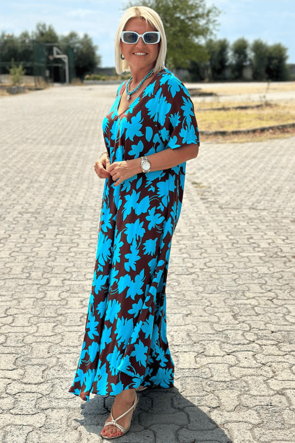 Renée | Elegante jurk met flatterende V-hals en soepele taille