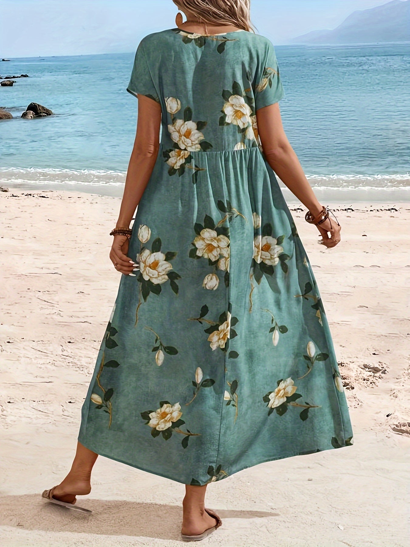 Colette | Midi-jurk met serene bloemenprint