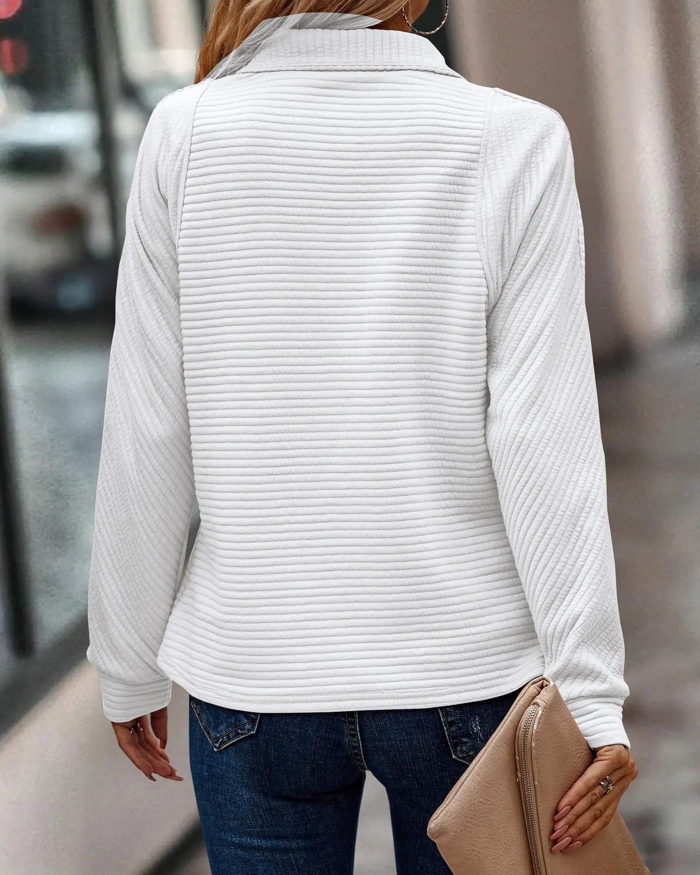 Céline | V-hals trui met ritsdetail
