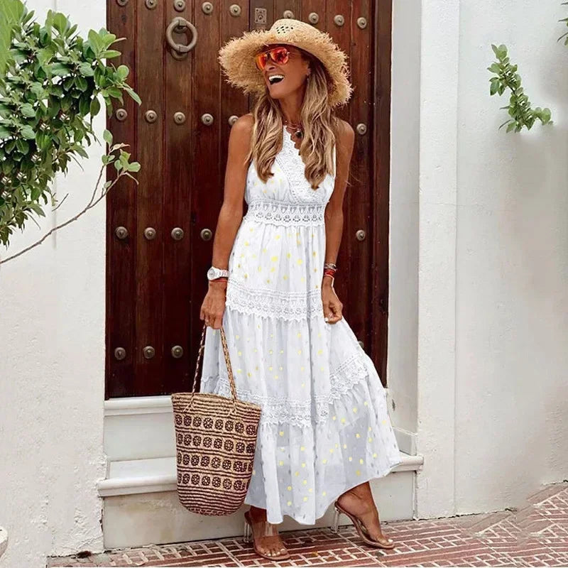 Liliane | Mouwloze maxi-jurk met kant en hoge taille