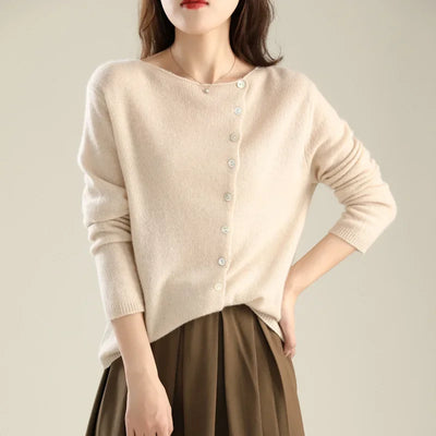 Mireille | Gebreid vest met elegante knopen
