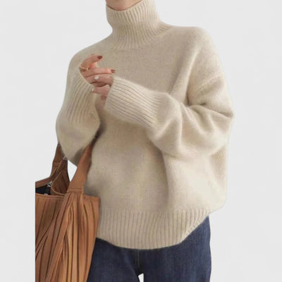 Althea | Elegante trui met hoge kraag
