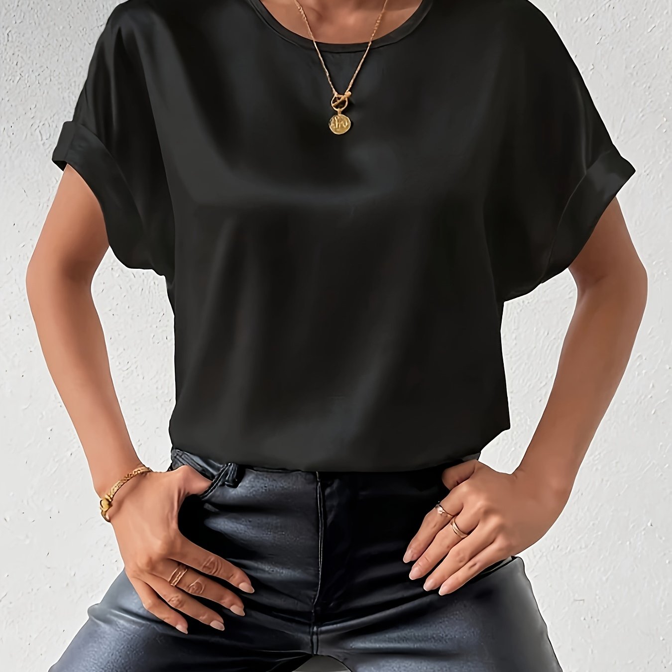 Bernadette | Zomerse top met ceintuurdetail