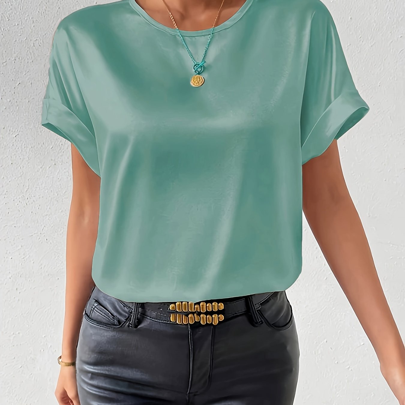 Bernadette | Zomerse top met ceintuurdetail